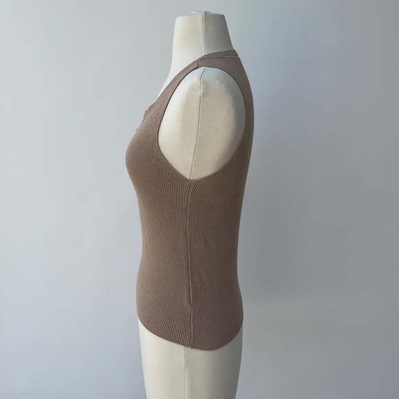 Tank Top - Picture 4 of 4